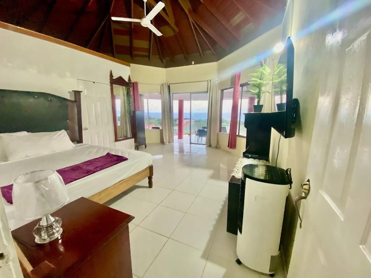 876 Oasis -King Bed - Sunset View Retreat- Jacuzzi Apartment Tower Isle Jamaica